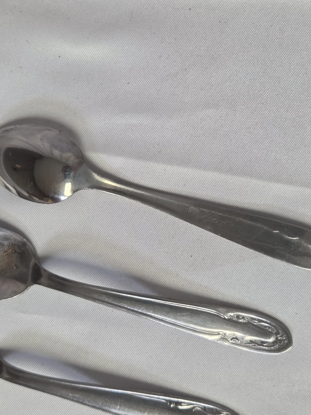 Vintage Set of 6 Decorative Stainless Spoons - Silver